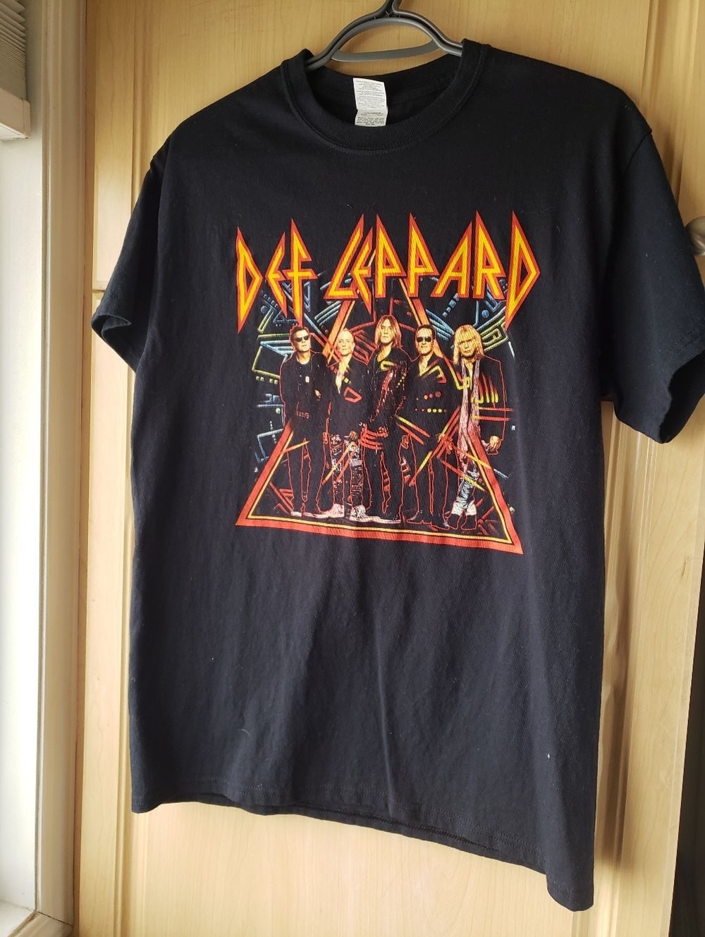 Gildan Def Leppard Black Heavy Cotton Tee with White Neck Label